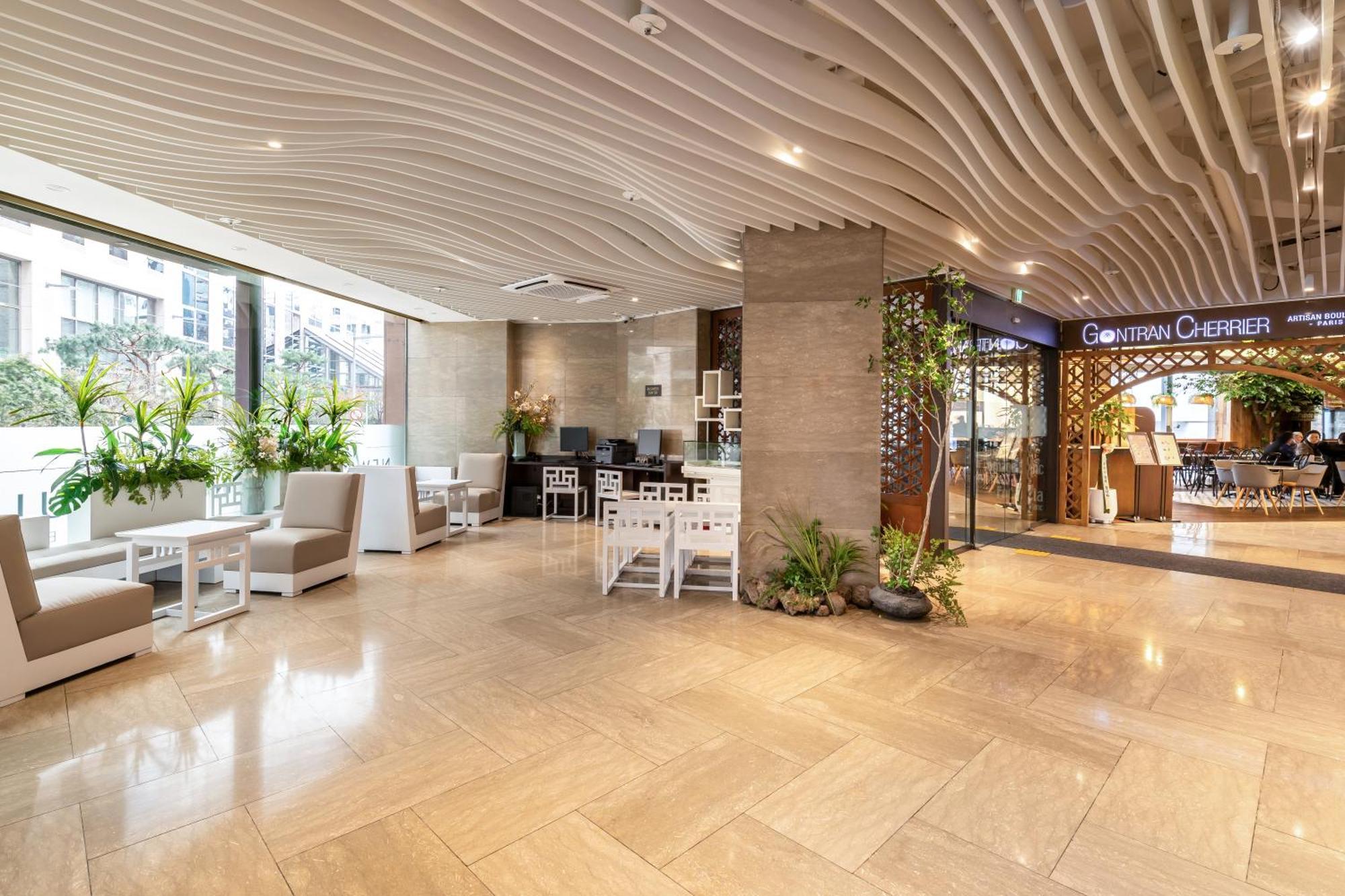 New Myeongdong Hotel