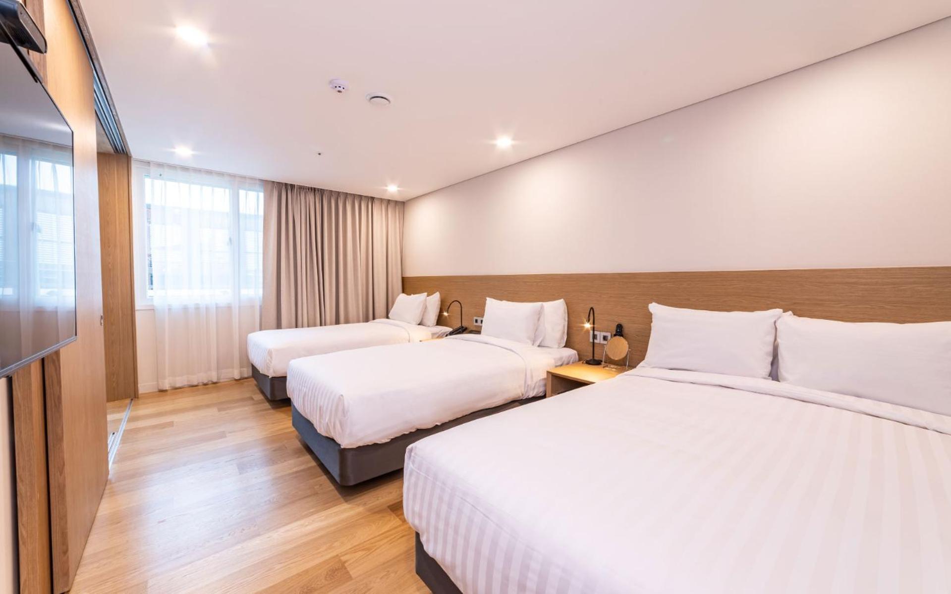 New Myeongdong Hotel 3*