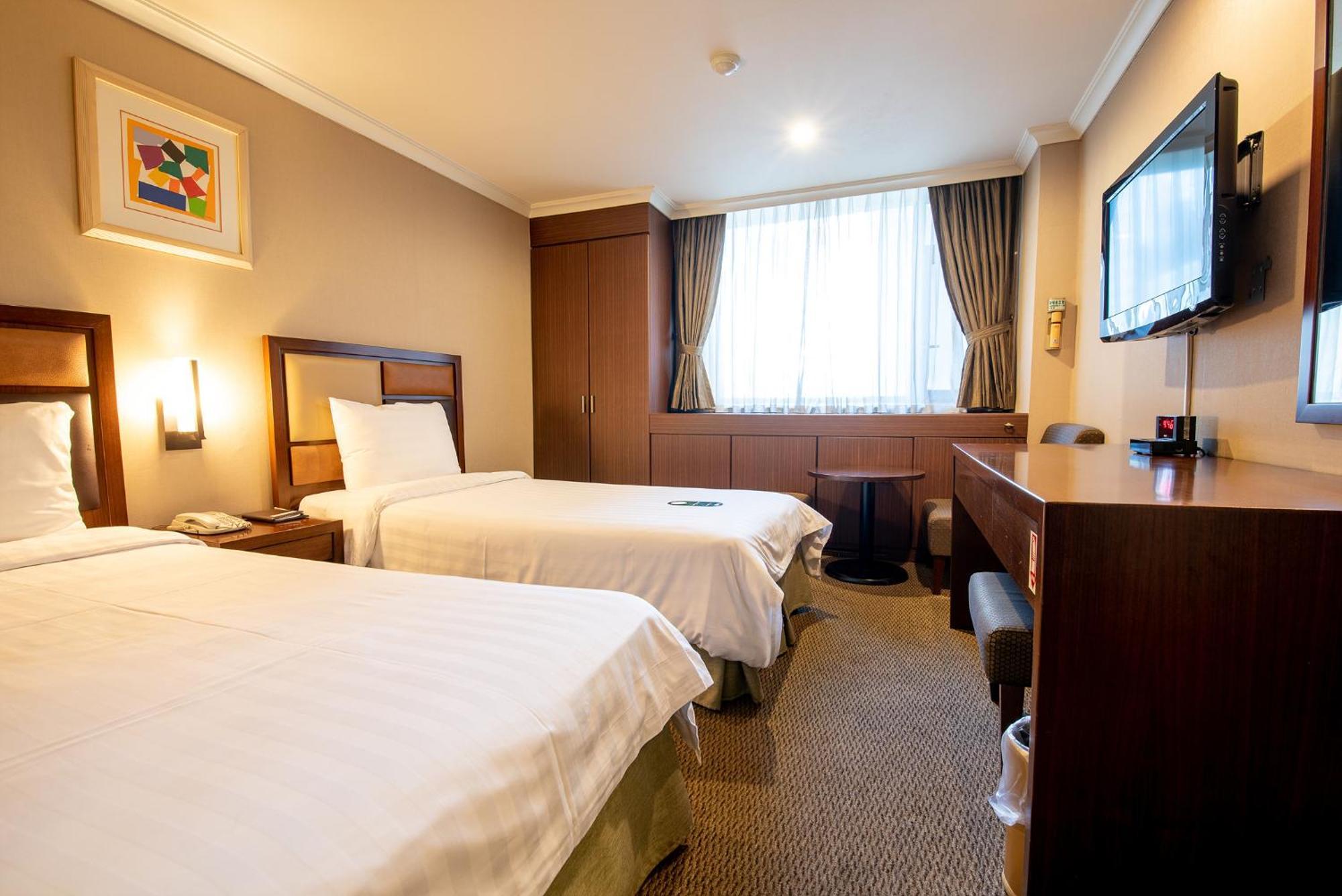 New Myeongdong Hotel 3*