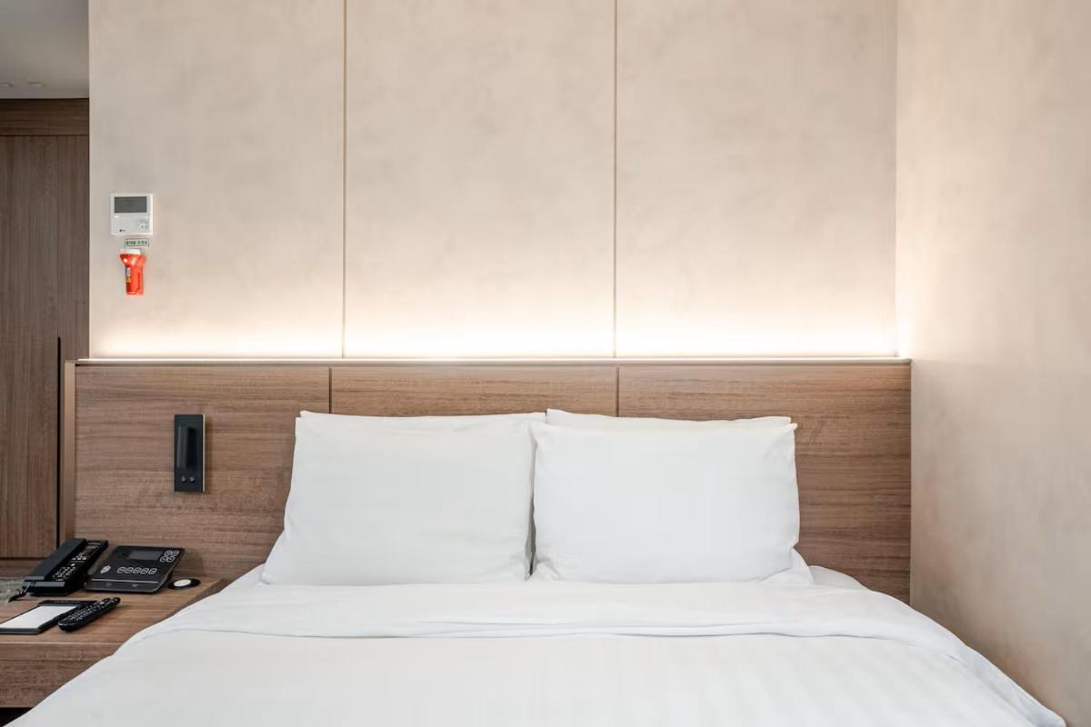 New Myeongdong Hotel 3*